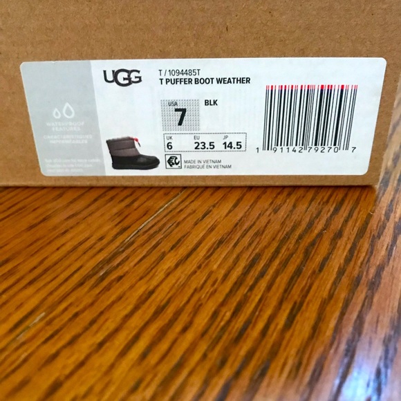 Toddler Weather boots by UGG - Picture 3 of 4